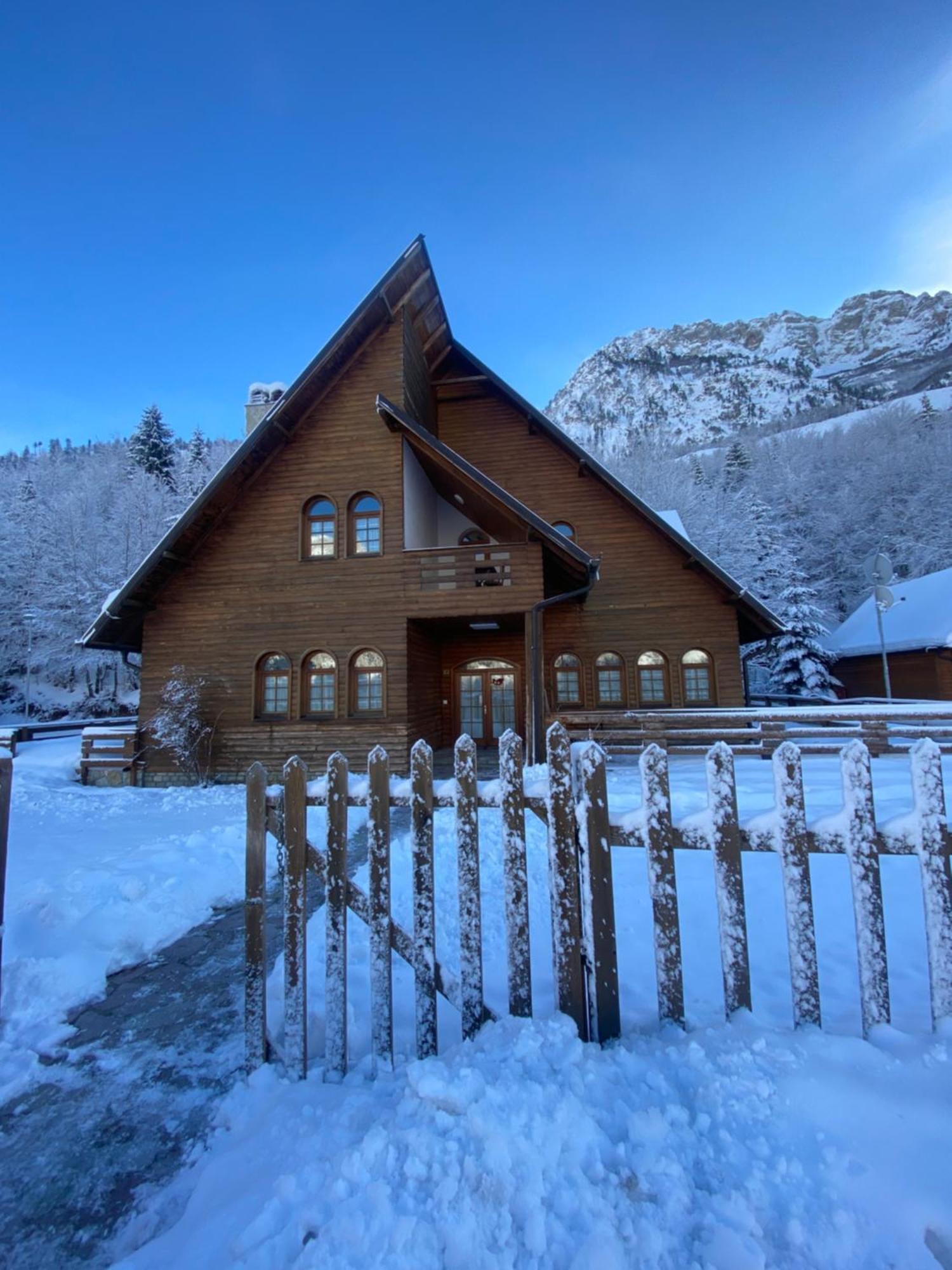 Mik Hotel Valbona Exterior foto